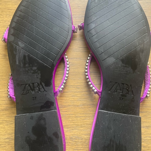 Zara Rhinestone Sandals - Picture 6 of 7